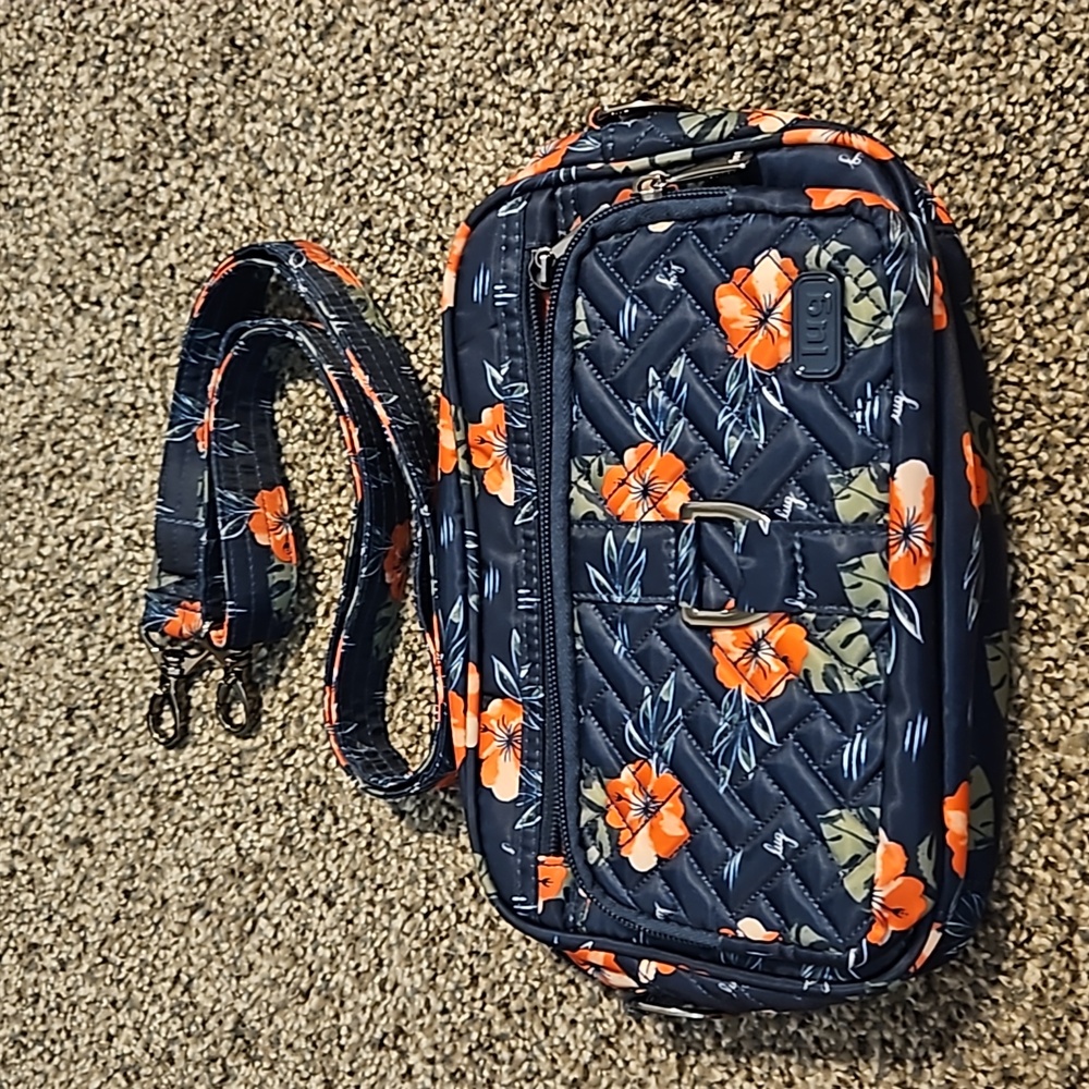 Lug Carousel Crossbody/Beltbag